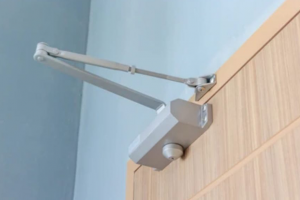 The Ultimate Guide to Choosing the Right Door Closer Manufacturer for Your Commercial Space